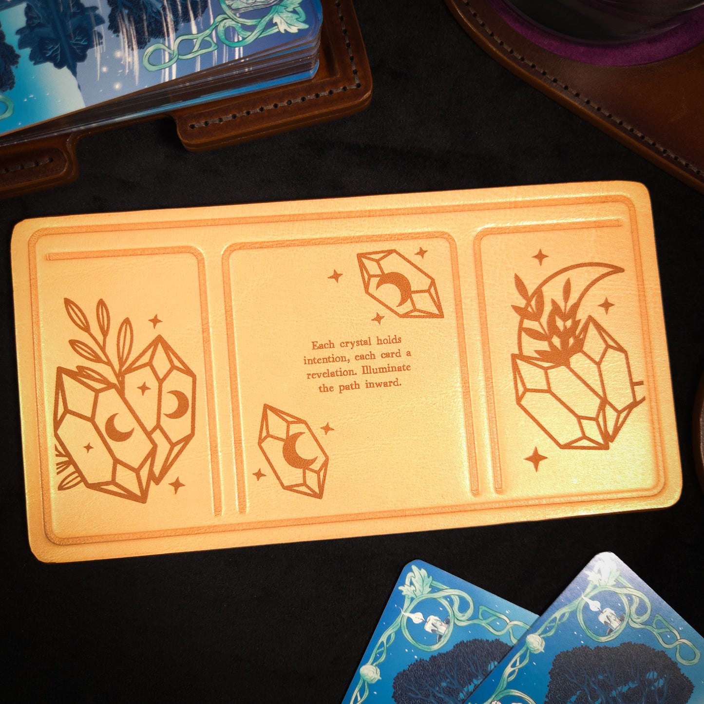 Handmade Leather Pocket Crystal Tarot Alter Mat (Fate Edition)